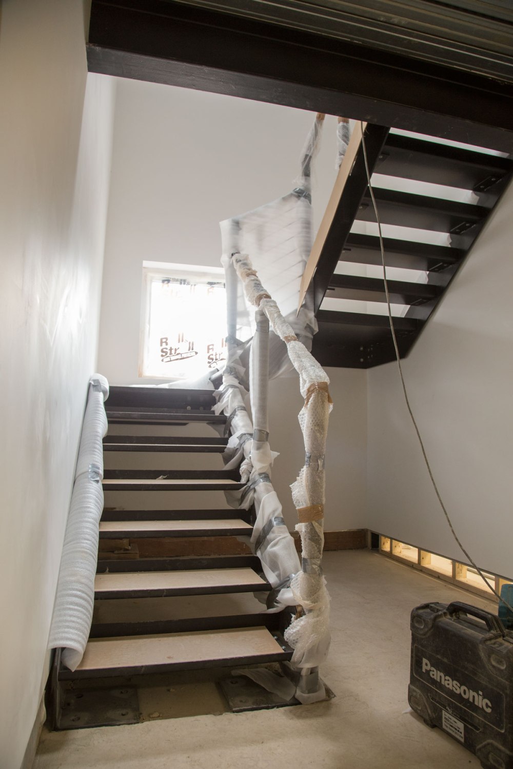 3fD_3form_Design_Chapel_Rear_Stairs_01